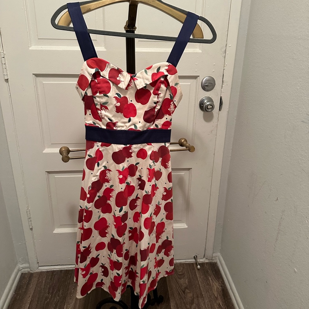 Disney Dress Shop - Snow White Size S